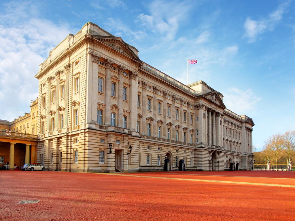 Windsor Castle and Buckingham Palace - Full-Day Tour