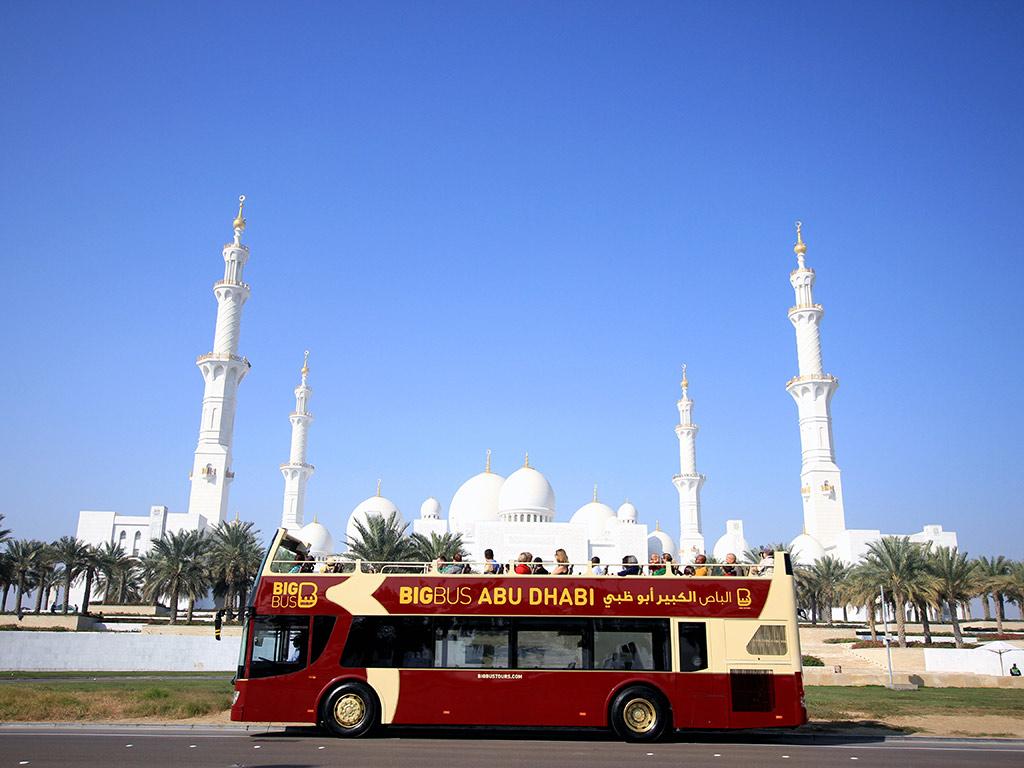 Big Bus Abu Dhabi Hop-On Hop-Off Tour