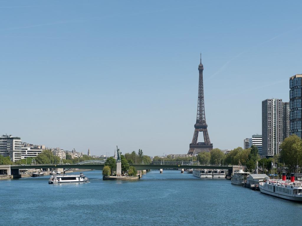 Trattoria en Seine - Italian Lunch Cruise in Paris